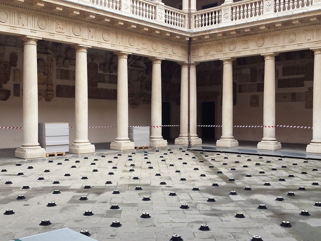 work in progress pose pedestal for tedex in palazzo bo Padua
