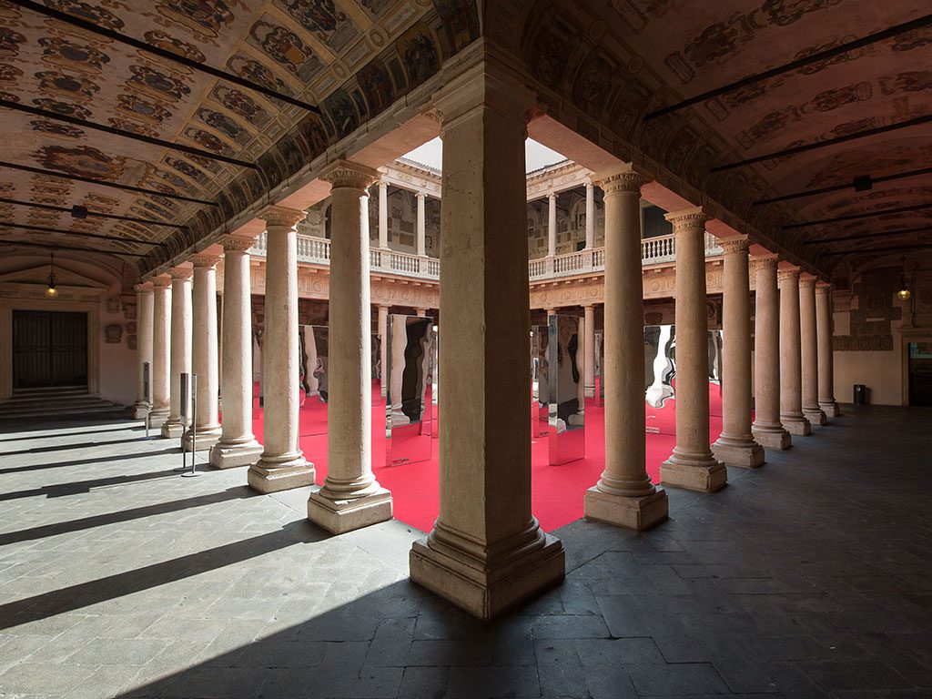 Palazzo Bo in Padua with installation reflecting
