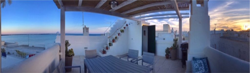 vista dal terrazzo che da sul mare