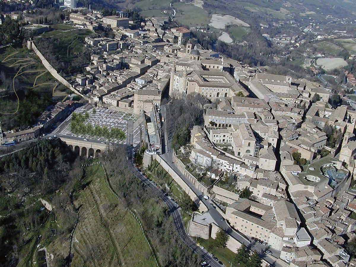 Vista aerea della città di Urbino