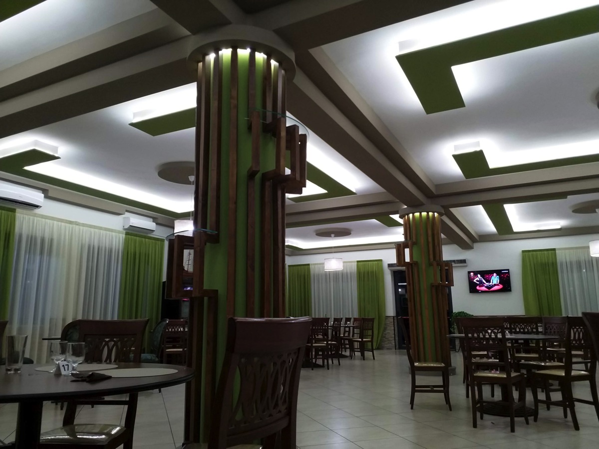 Sala di una pizzeria