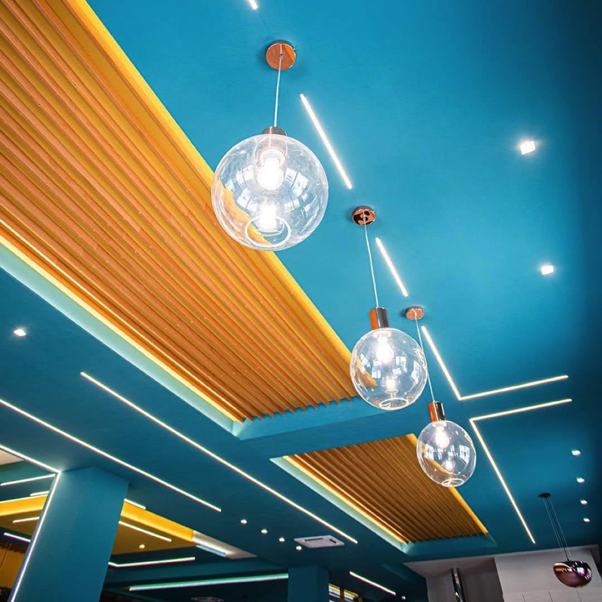Render di lampadari appesi al soffitto