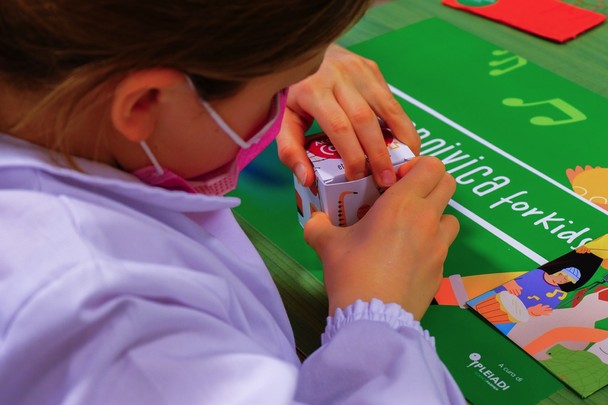 Laboratorio Pleiadi - Eterno Ivica for Kids