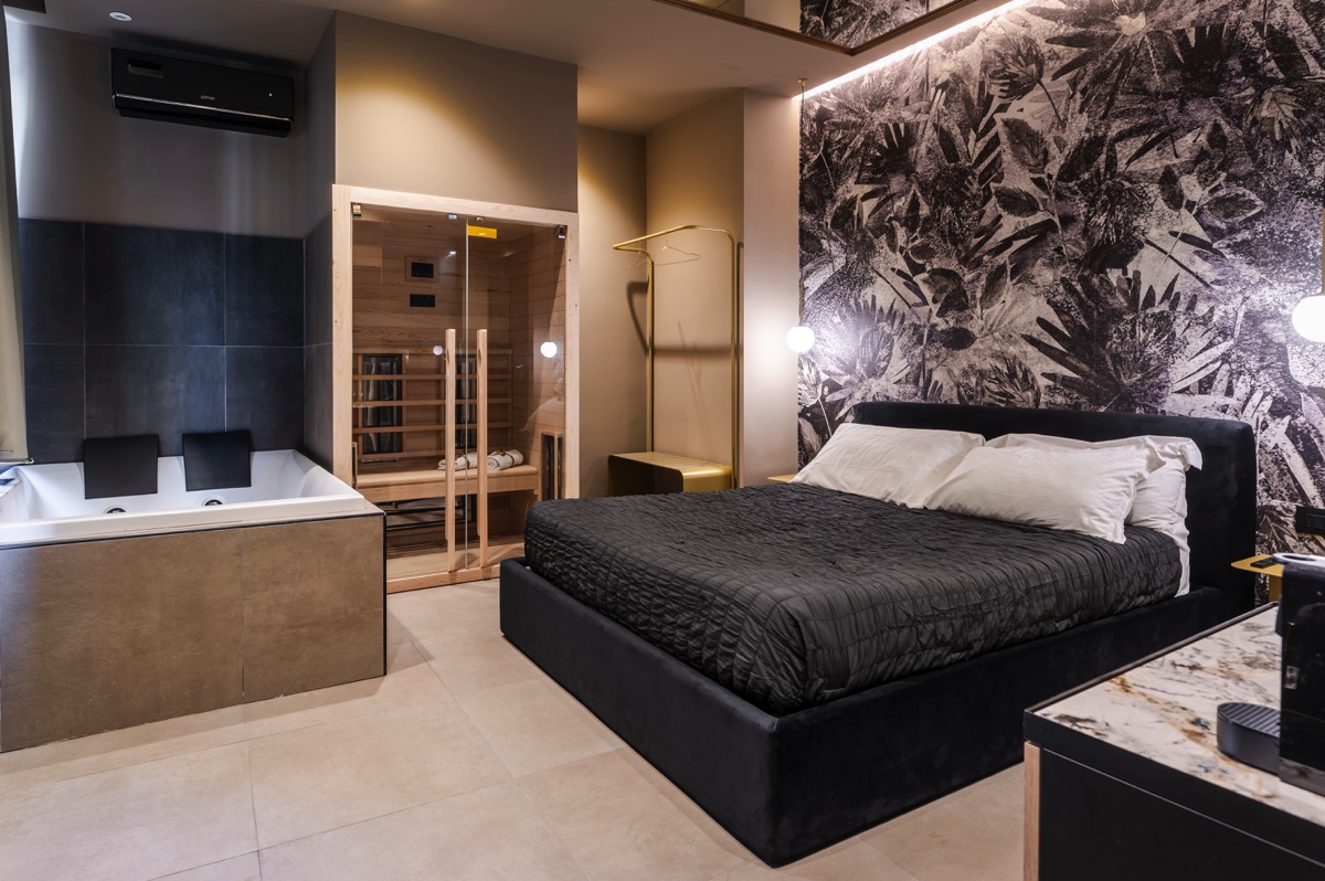 gold suite & spa