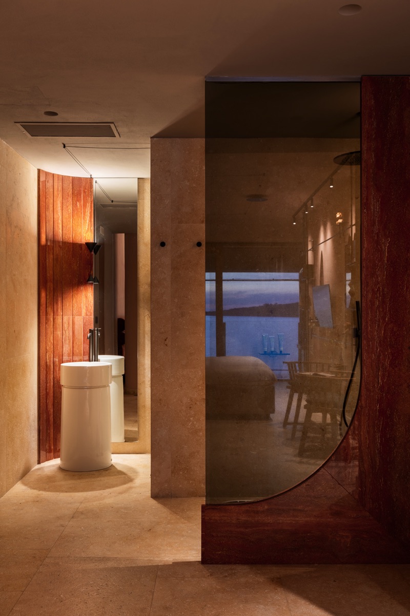 l'acqua by the sea - valnetina auterio
